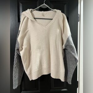Cream and Gray V-Neck Hoodie Sweater